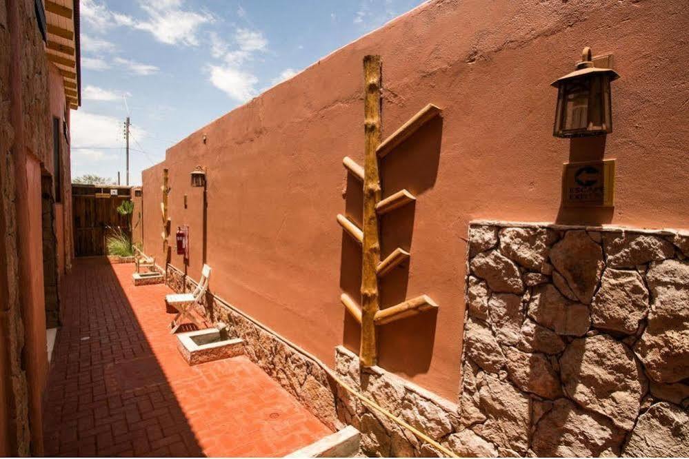 Hotel Parina Atacama Сан Педро де Атакама Екстериор снимка